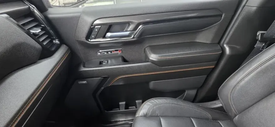 2024 GMC Sierra 1500 | Photo 29 of 32