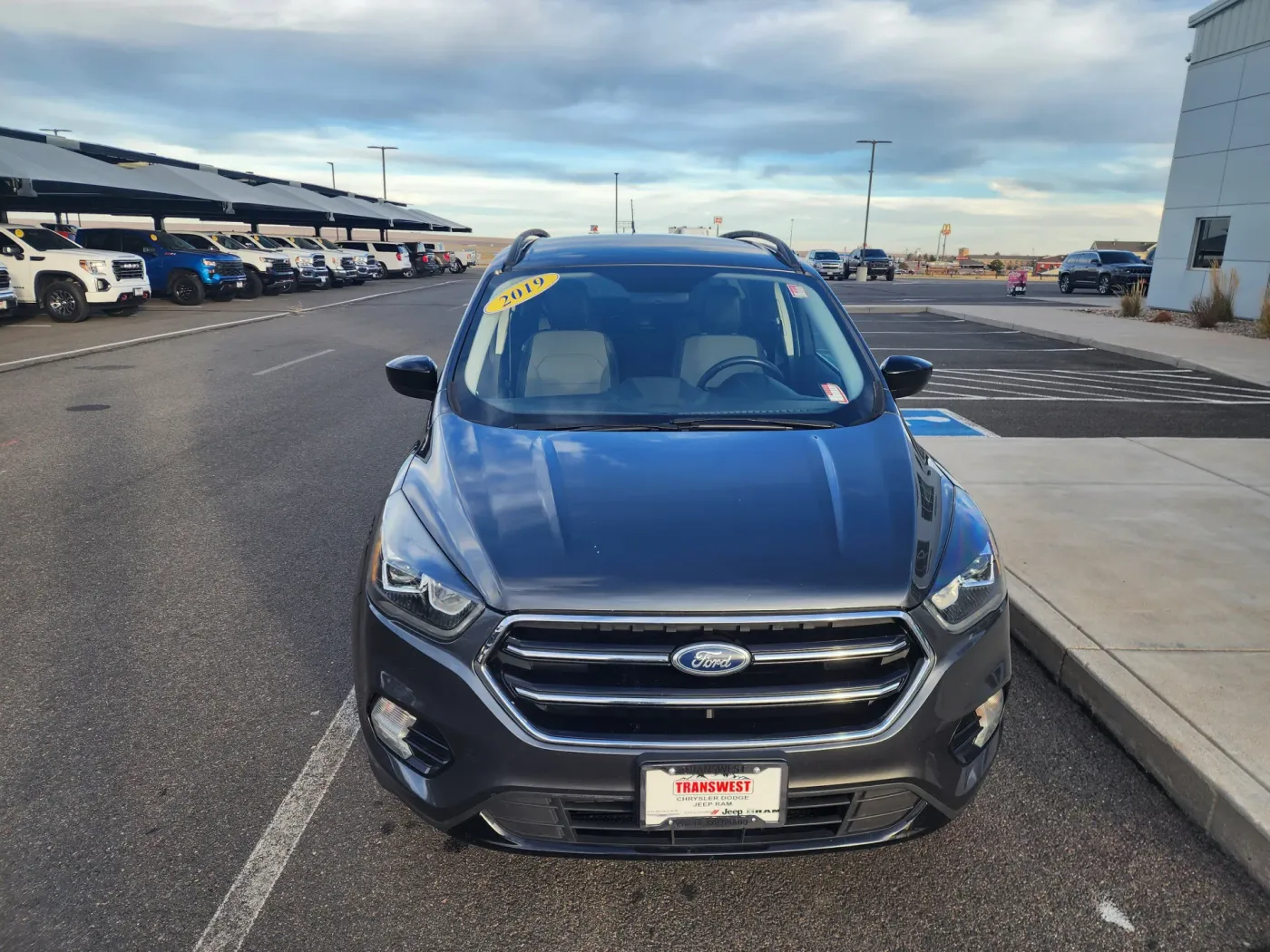 2019 Ford Escape SE | Photo 2 of 24