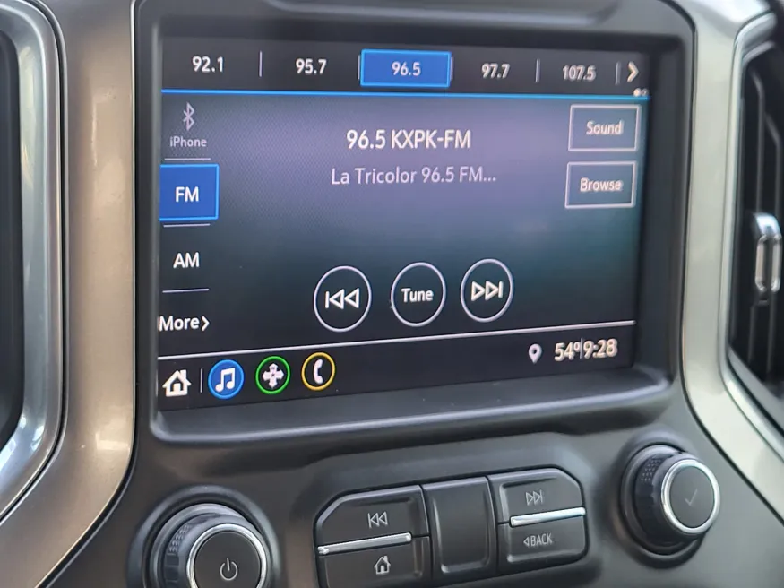 2020 Chevrolet Silverado 1500 RST | Photo 14 of 24