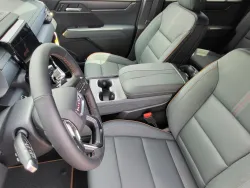 2026 GMC Acadia AT4 | Thumbnail Photo 11 of 26