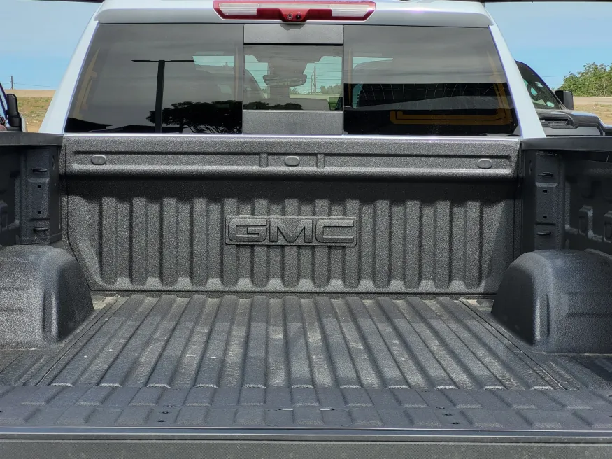 2026 GMC Sierra 1500 Denali | Photo 25 of 26