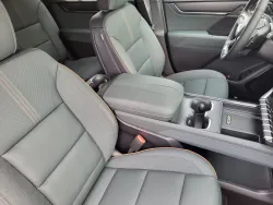 2026 GMC Acadia AT4 | Thumbnail Photo 12 of 26