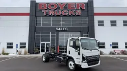 2025 Isuzu NRR | Thumbnail Photo 3 of 17