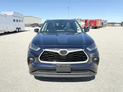 2021 Toyota Highlander XLE | Thumbnail Photo 23 of 22