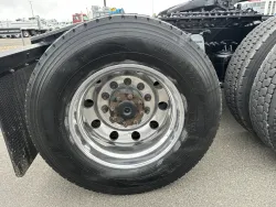 2023 Freightliner Cascadia | Thumbnail Photo 23 of 24