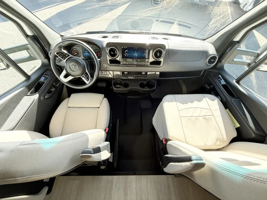 2024 Winnebago View 24J | Photo 6 of 23