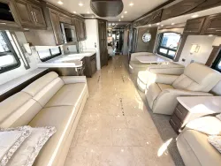 2019 Newmar Ventana 4037 | Thumbnail Photo 4 of 31