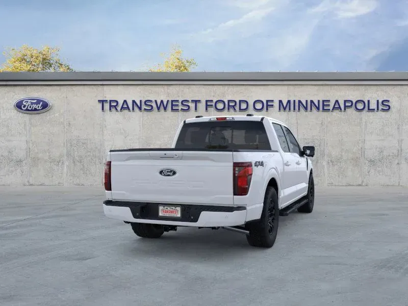 2026 Ford F-150 XLT | Photo 7 of 22