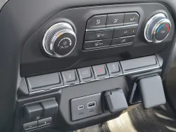 2026 GMC Sierra 2500HD Pro | Thumbnail Photo 16 of 22