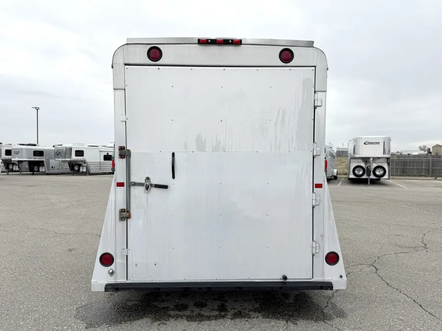 2006 Circle J Stock | Photo 7 of 12