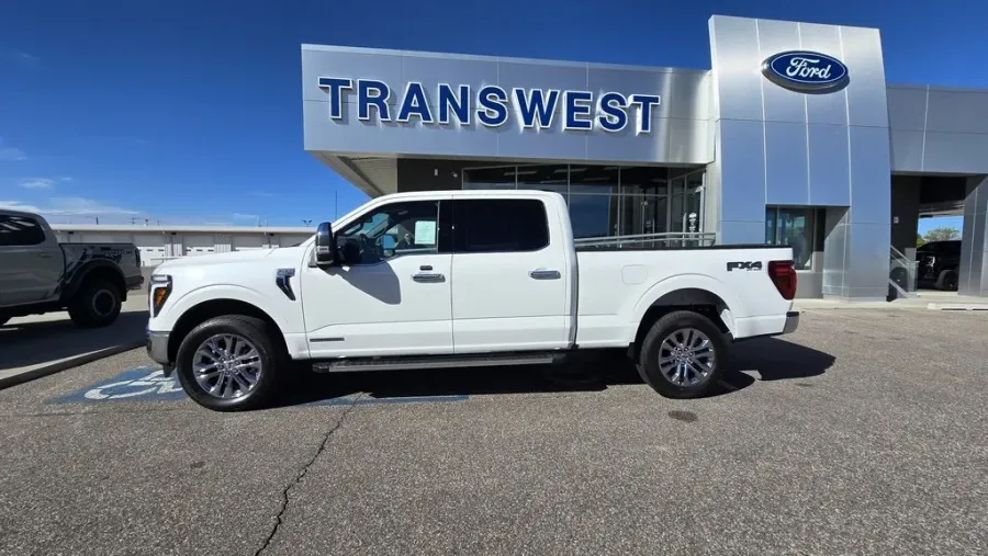 2025 Ford F-150 | Photo 1 of 32