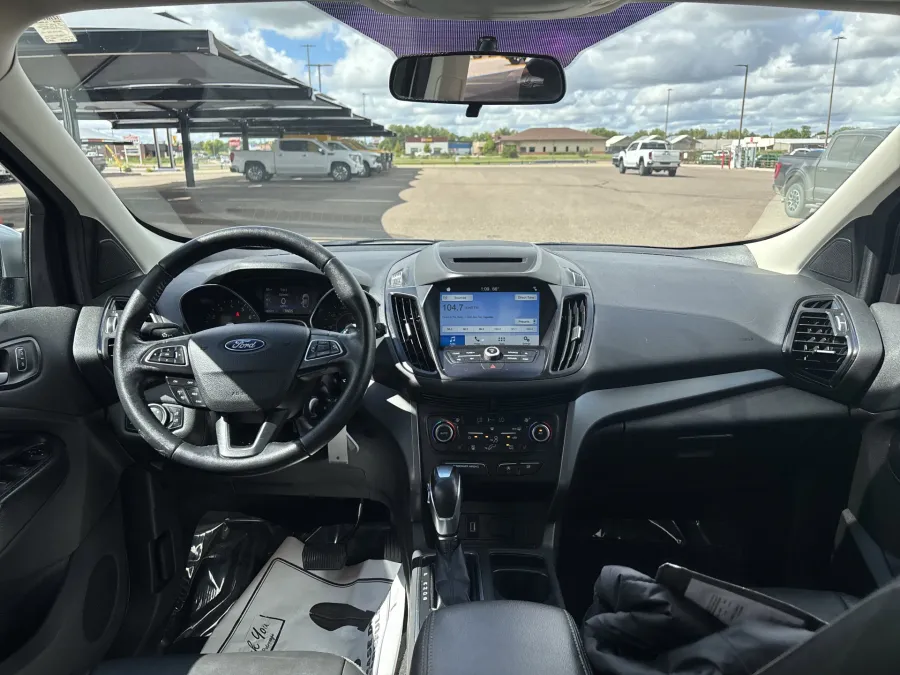 2018 Ford Escape SEL | Photo 10 of 18