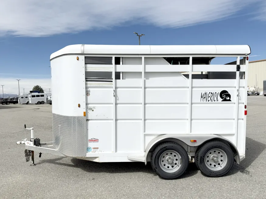 2016 Maverick 2HBP | Photo 11 of 12