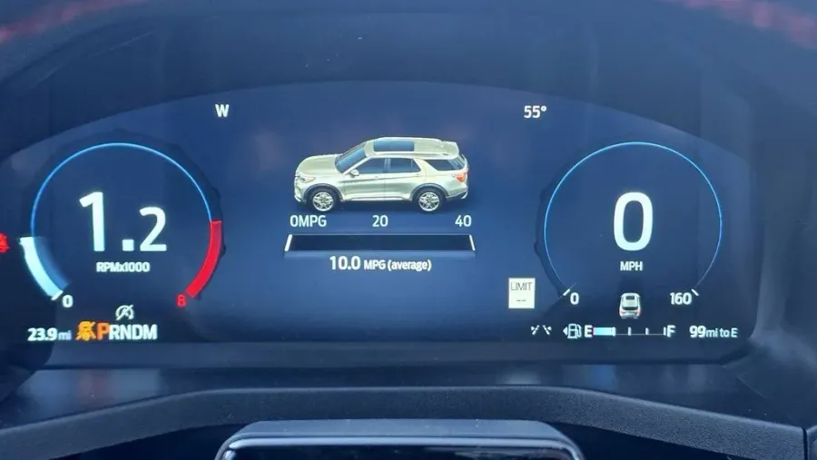 2026 Ford Explorer | Photo 20 of 34