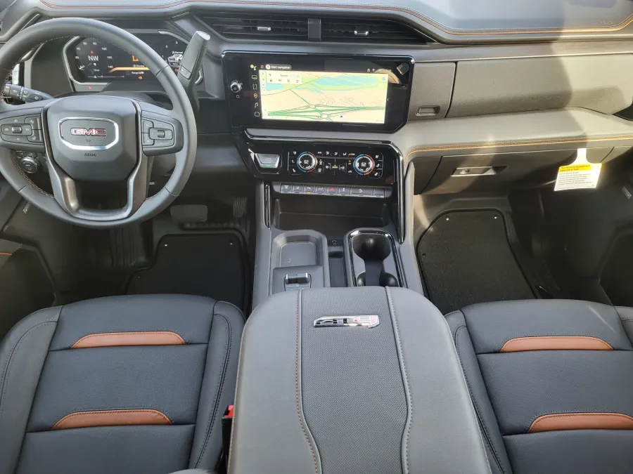 2026 GMC Sierra 2500HD AT4 | Photo 21 of 25