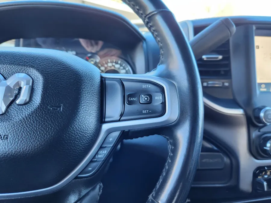 2024 RAM 2500 Big Horn | Photo 27 of 32