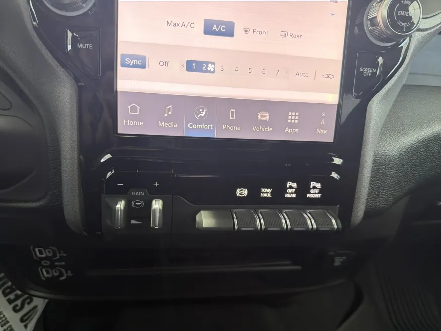 2026 RAM 2500 Tradesman | Photo 10 of 14