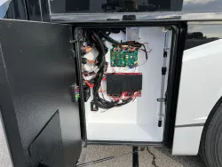 2026 Newmar Mountain Aire 4118 | Thumbnail Photo 42 of 44