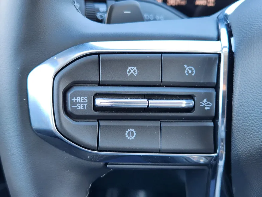 2026 GMC Terrain Denali | Photo 15 of 23