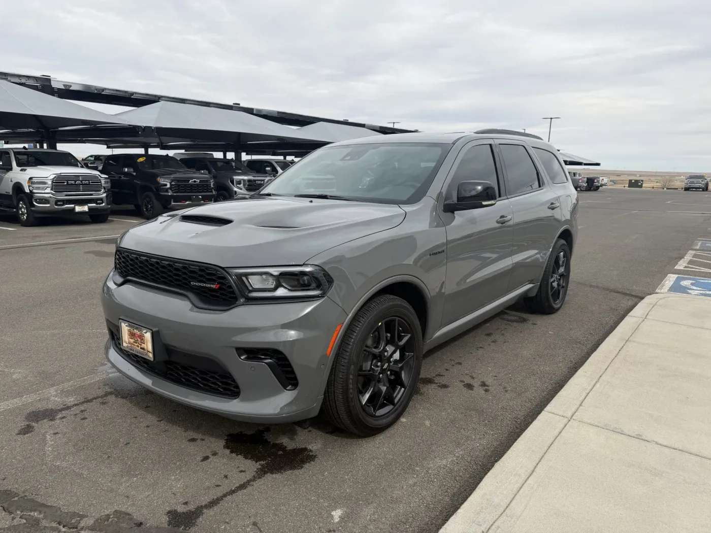 2026 Dodge Durango GT Plus HEMI V8 | Photo 3 of 21