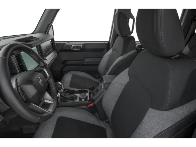2026 Ford Bronco | Photo 6 of 13