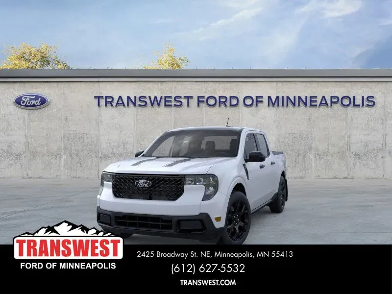 2025 Ford Maverick XLT | Photo 1 of 24