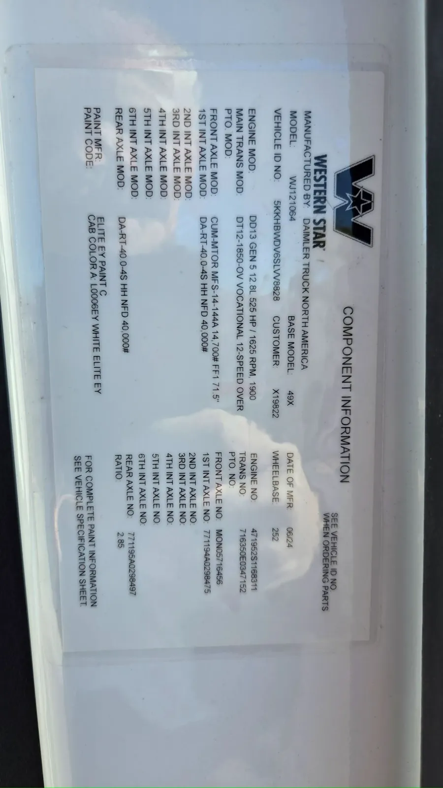 2025 Western Star 49X | Photo 43 of 44