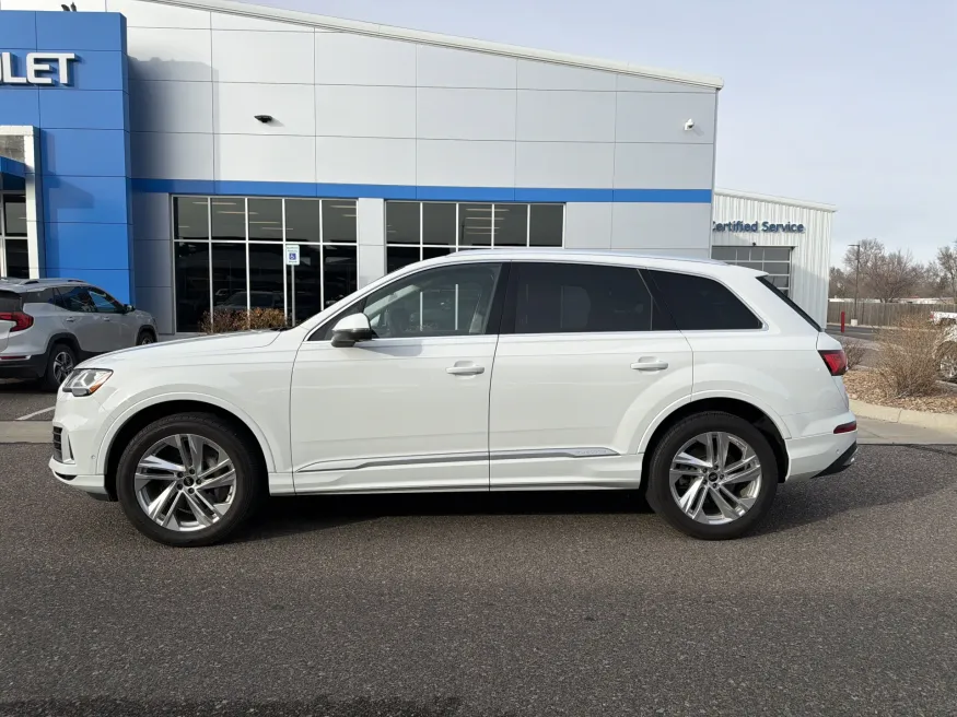 2023 Audi Q7 Premium Plus | Photo 1 of 23