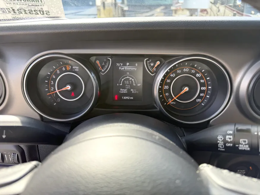 2018 Jeep Wrangler | Photo 7 of 21