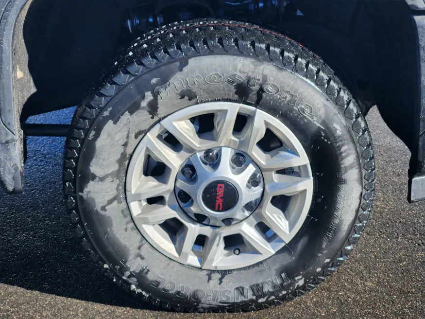 2026 GMC Sierra 2500HD Pro | Photo 5 of 21