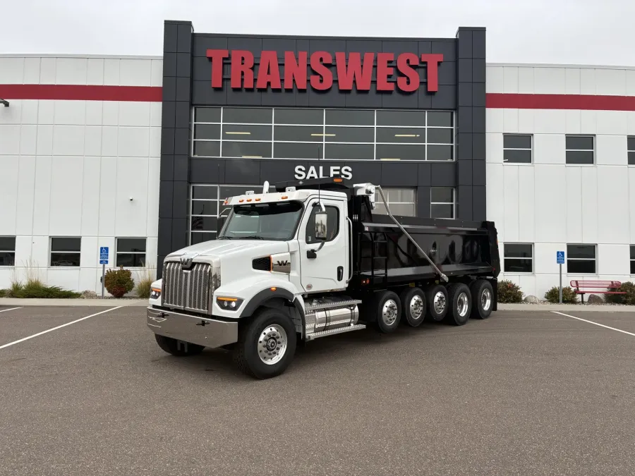 2026 Western Star 47X | Photo 1 of 11