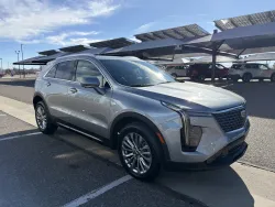 2025 Cadillac XT4 AWD Premium Luxury | Thumbnail Photo 6 of 21