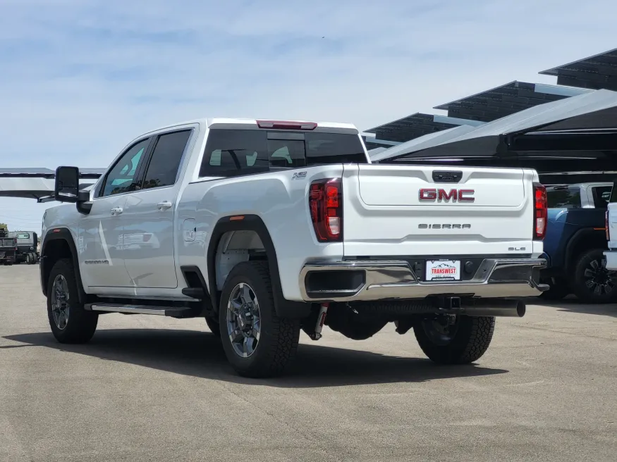 2026 GMC Sierra 2500HD SLE | Photo 4 of 24