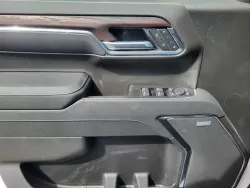 2026 GMC Sierra 1500 SLT | Thumbnail Photo 19 of 26