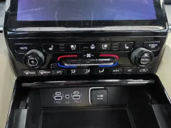 2023 Jeep Grand Cherokee L Limited | Thumbnail Photo 27 of 29