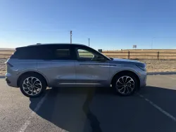 2024 Lincoln Nautilus Reserve | Thumbnail Photo 5 of 22