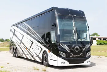 2027 Emerald Luxury Coaches Prevost H3-45 Quad Slide