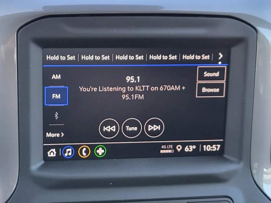 2026 GMC Sierra 2500HD Pro | Photo 13 of 24