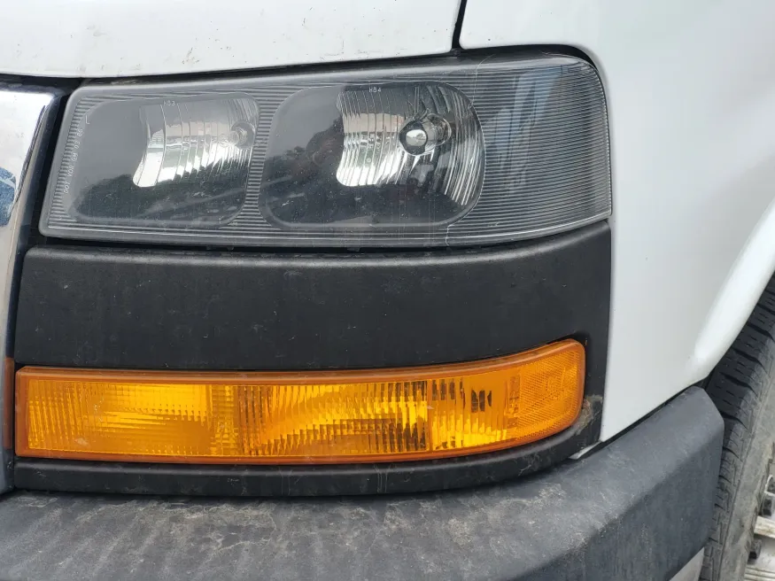 2020 GMC Savana Commercial Cutaway CUTWAY | Photo 7 of 20