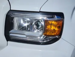 2020 GMC Canyon 4WD All Terrain w/Cloth | Thumbnail Photo 6 of 23