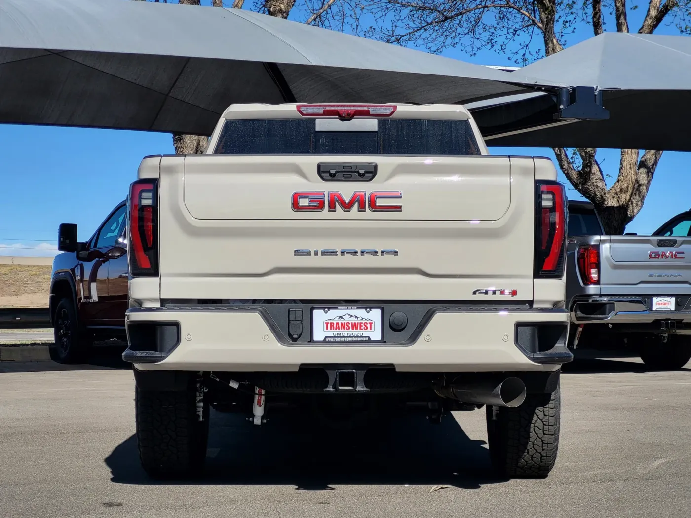 2026 GMC Sierra 2500HD AT4 | Photo 5 of 24