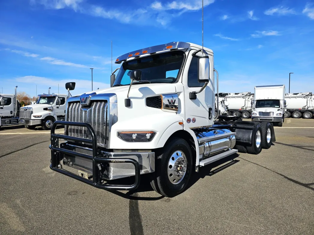 2025 Western Star 47X 