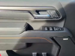 2026 GMC Sierra 2500HD AT4 | Thumbnail Photo 18 of 25