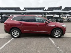 2018 Buick Enclave Essence | Thumbnail Photo 5 of 9