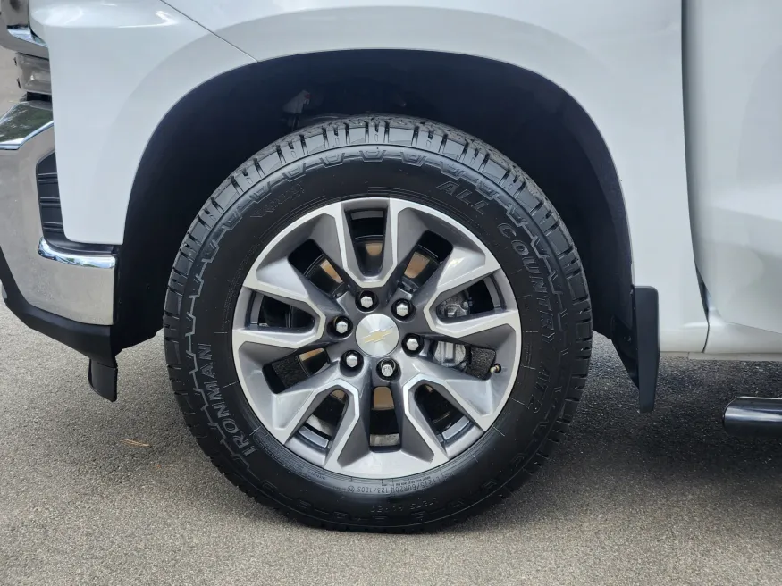 2021 Chevrolet Silverado 1500 LT | Photo 22 of 31