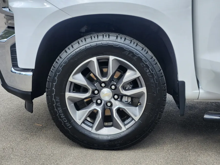 2021 Chevrolet Silverado 1500 LT | Photo 22 of 31