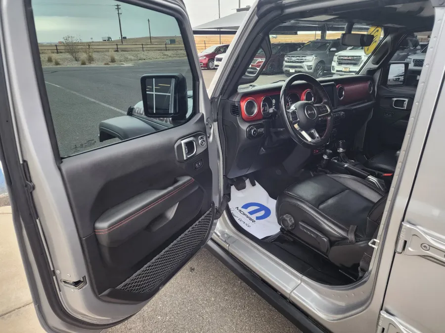 2021 Jeep Wrangler Unlimited Rubicon | Photo 9 of 22