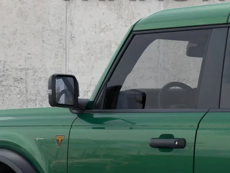 2025 Ford Bronco | Photo 22 of 25