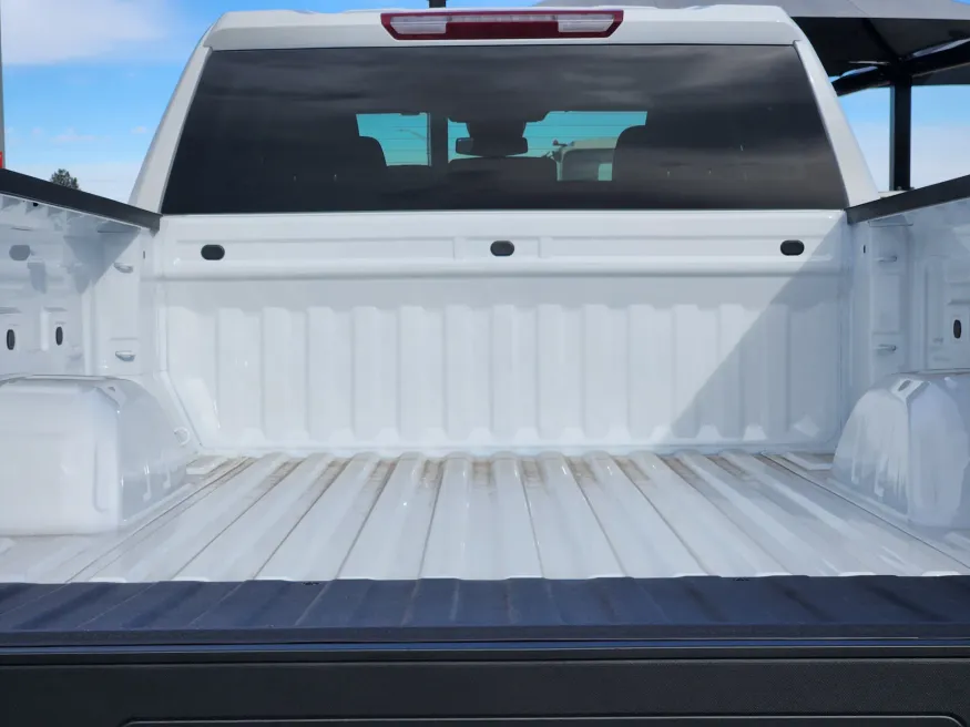 2026 GMC Sierra 1500 Pro | Photo 18 of 20