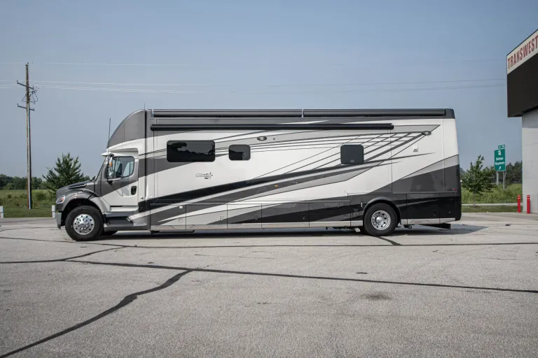 2024 Newmar Super Star 4059